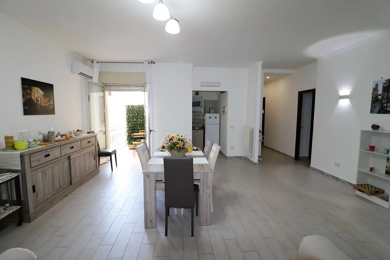 Oda ve Kahvaltı B&B d'Orleans Palermo