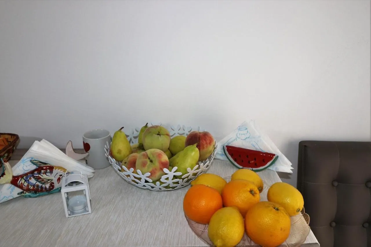 B&B d'Orleans Palermo 0*,  İtalya